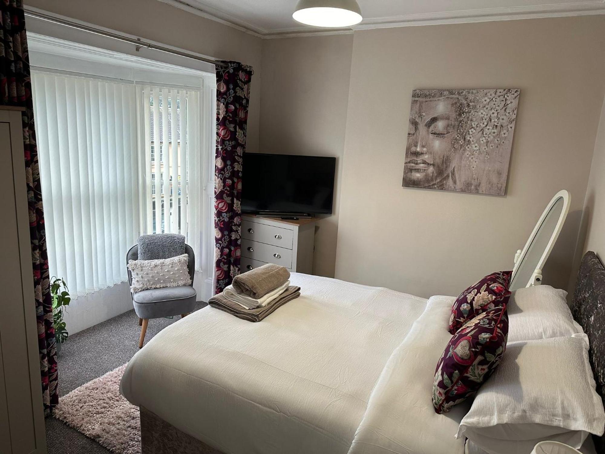 3 Bed Cozy Antrim Apartment With Great Views Exterior foto